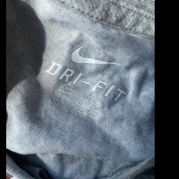 COPY - NWT Mens Nike Dry Fit 2XL Grey Tee Shirt short sleeve XXL athletic top s… - Picture 3 of 5